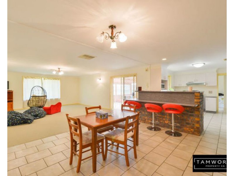 58 Greg Norman Drive, Tamworth NSW 2340