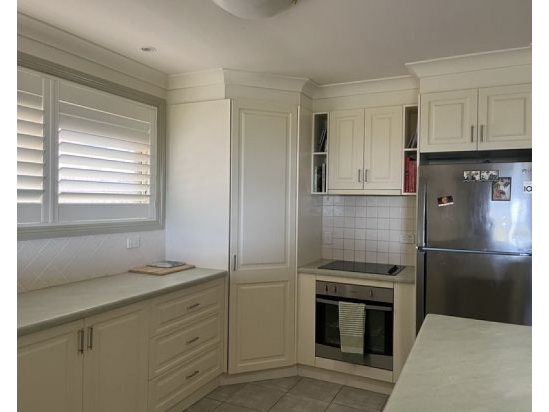 17 Woodbry Crescent, Tamworth NSW 2340