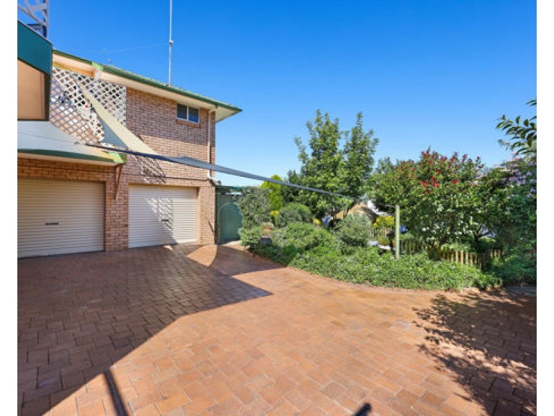 10 Caloola Street, Tamworth NSW 2340