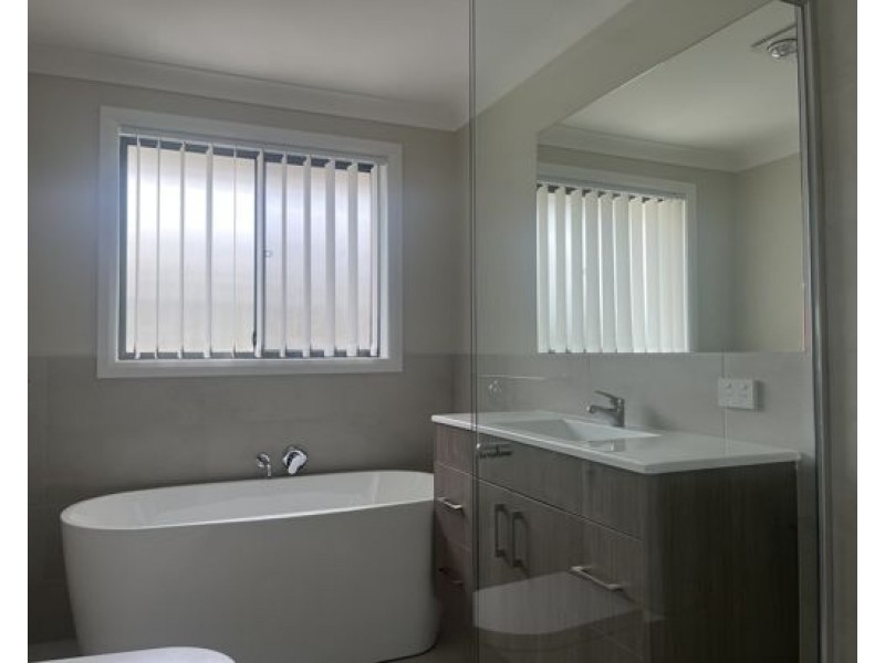 17 Ayrshire Crescent, Tamworth NSW 2340