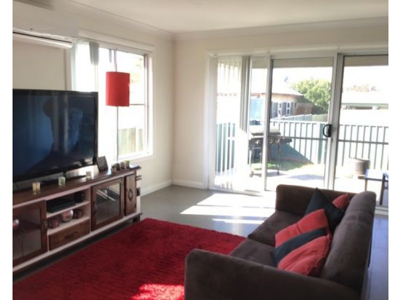 2/2 Cambridge St, Tamworth NSW 2340