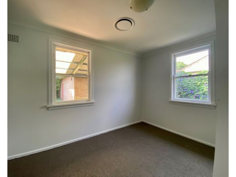 196 Manilla Road, Tamworth NSW 2340