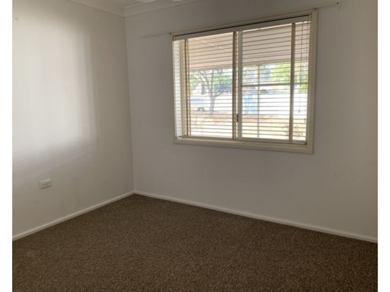 1/10 Willow Street, Tamworth NSW 2340