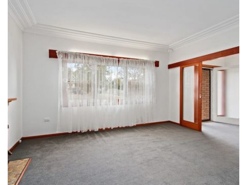 64 Roderick Street, Tamworth NSW 2340