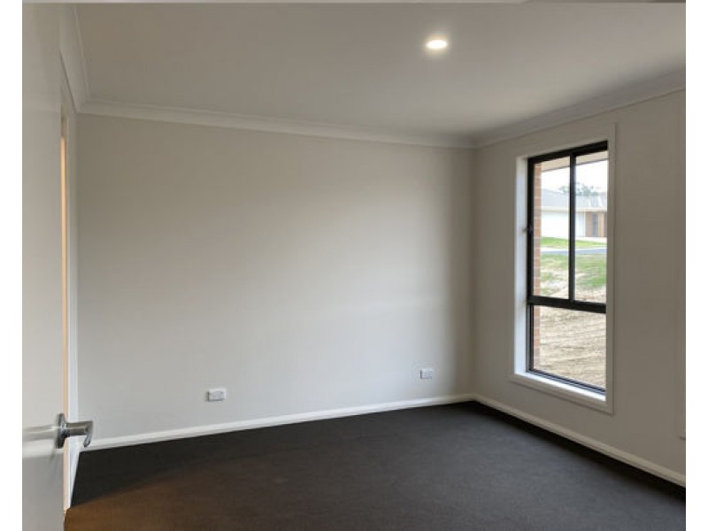 20A Reginald Drive, Tamworth NSW 2340