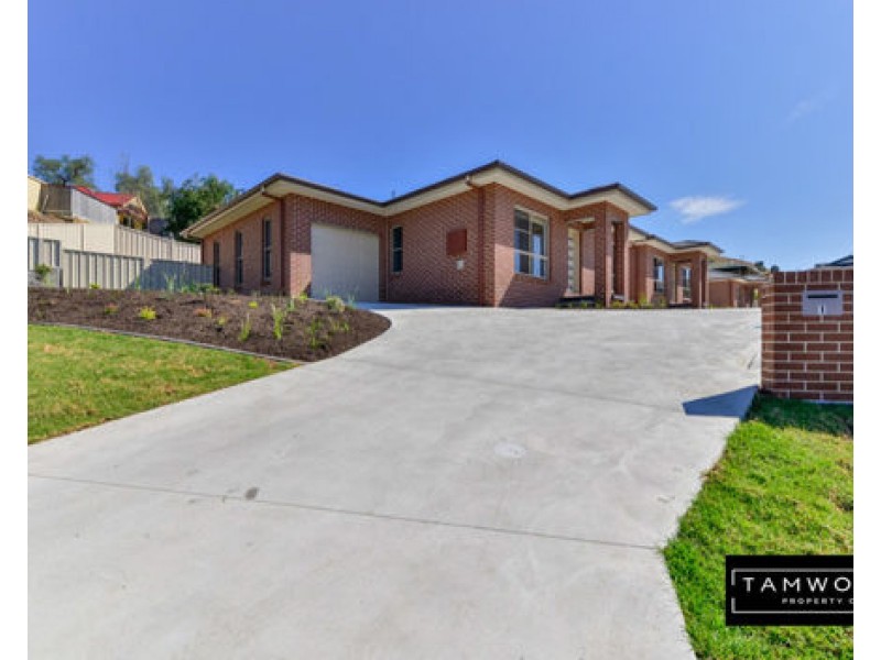 2/3 Ventnor Drive, Tamworth NSW 2340