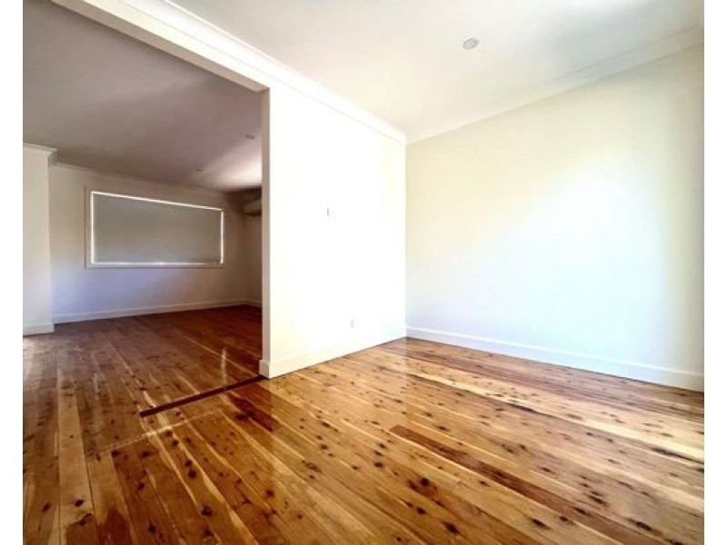 10 Kirkham Crescent, Tamworth NSW 2340