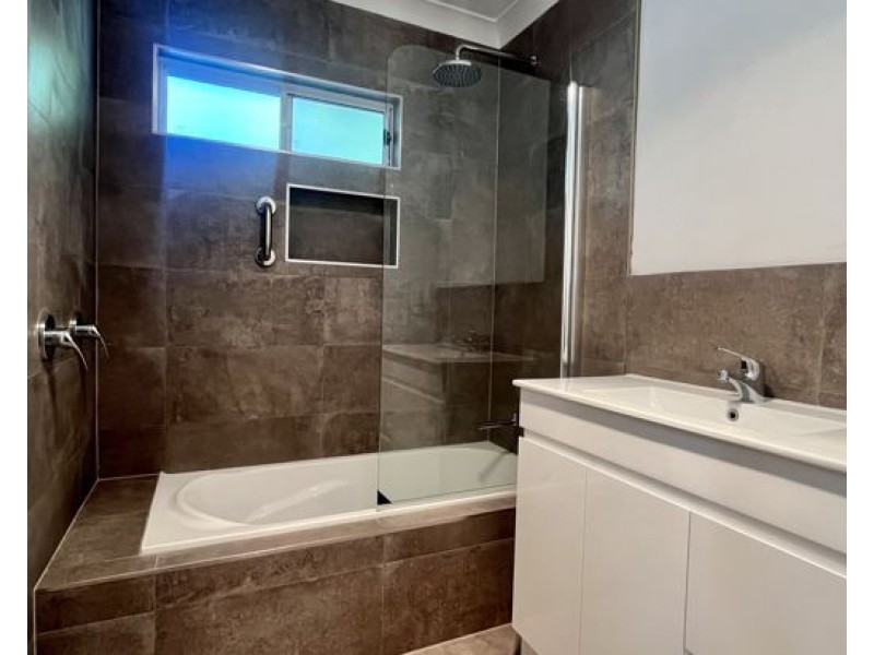 10 Kirkham Crescent, Tamworth NSW 2340