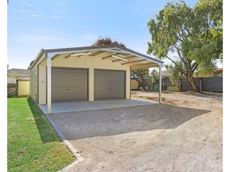 2 Merindah Avenue, Manilla NSW 2346