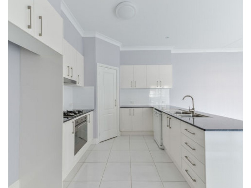 8 Boulevard Place, Tamworth NSW 2340