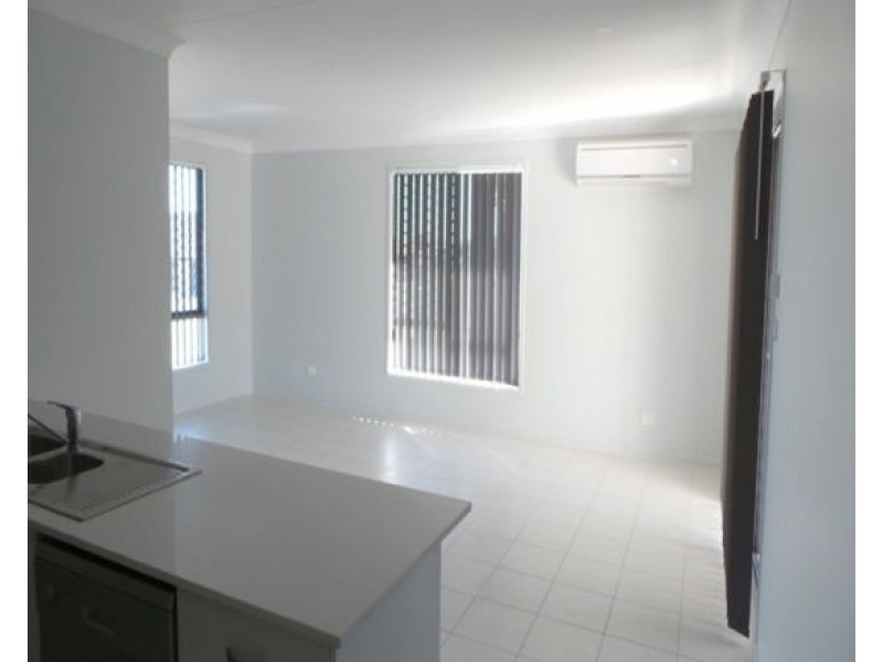 37 Tulipwood Crescent, Tamworth NSW 2340