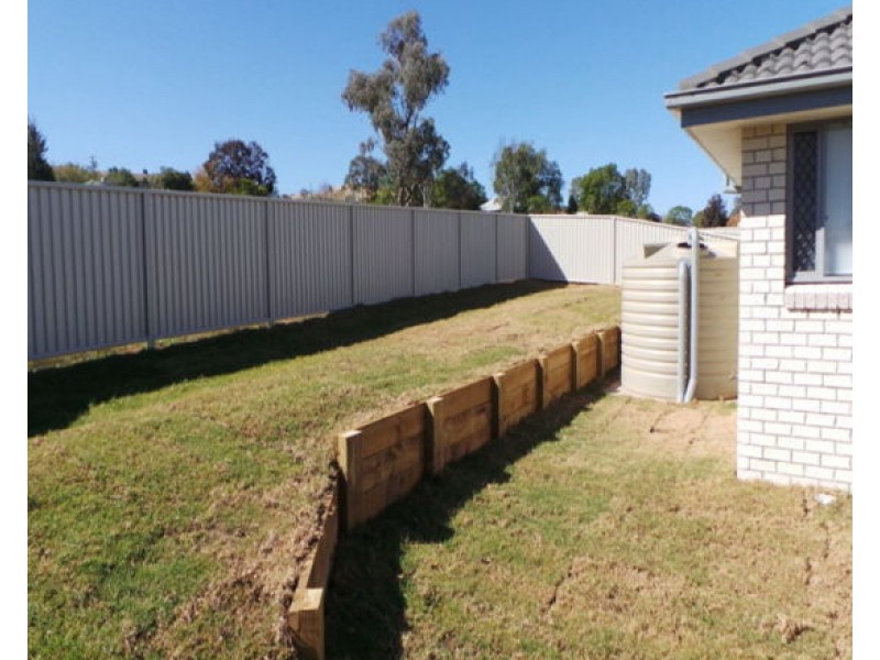 37 Tulipwood Crescent, Tamworth NSW 2340