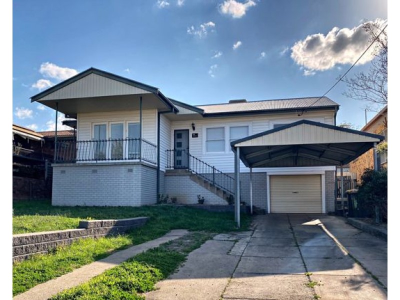 24 McRae Street, Hillvue NSW 2340