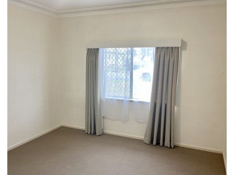 17 Churchill Street, Tamworth NSW 2340