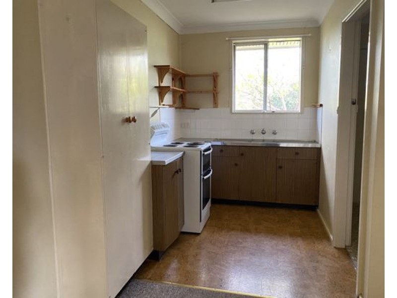2/295 Goonoo Goonoo Rd, Tamworth NSW 2340