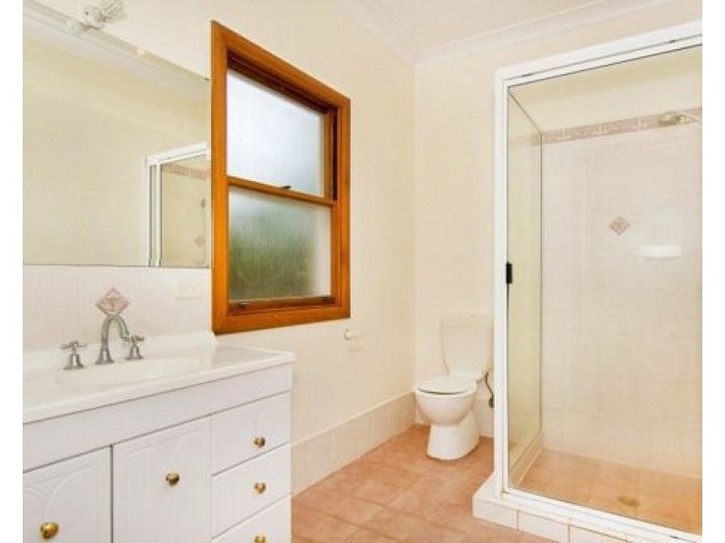 18 Sapphire Crescent, Tamworth NSW 2340