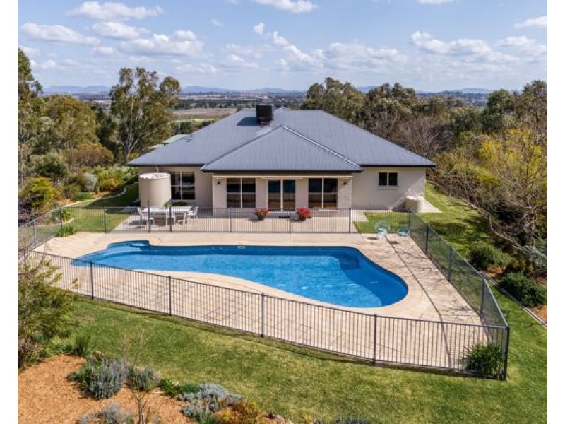 13 Heffernan Terrace, Tamworth NSW 2340