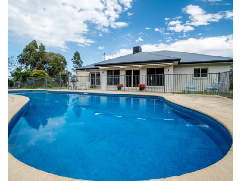13 Heffernan Terrace, Tamworth NSW 2340
