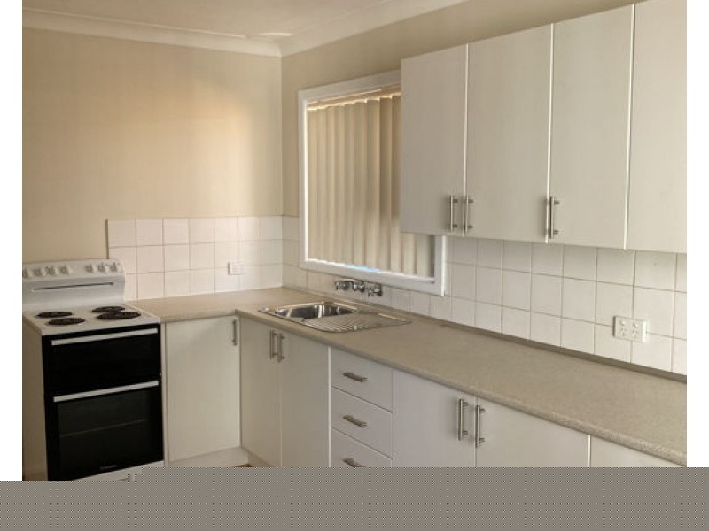 32 Mack Street, Tamworth NSW 2340
