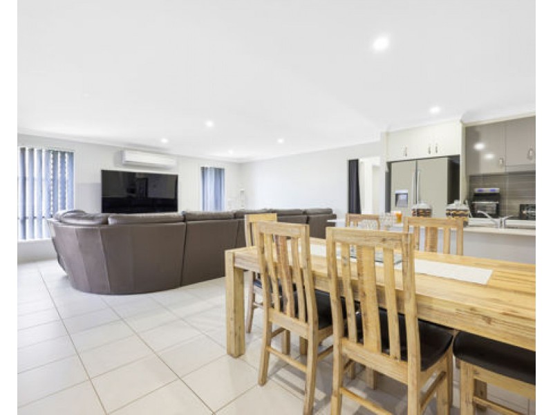 53 Tulipwood Crescent, Tamworth NSW 2340