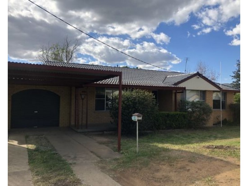 45 Edward Street, Tamworth NSW 2340