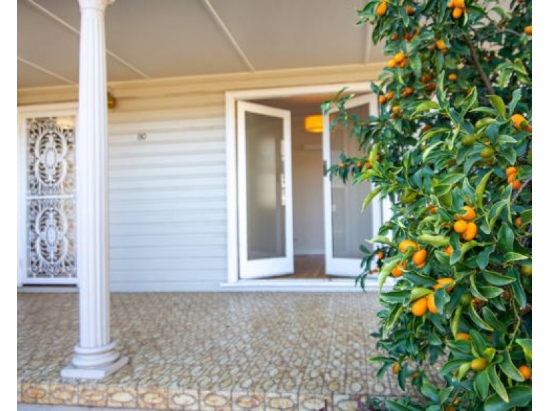 80 Piper Street, Tamworth NSW 2340