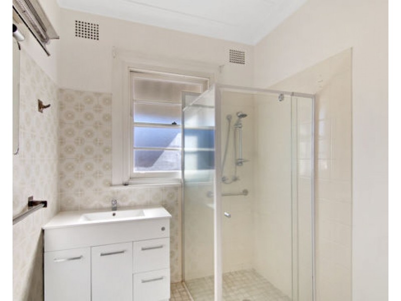 80 Piper Street, Tamworth NSW 2340