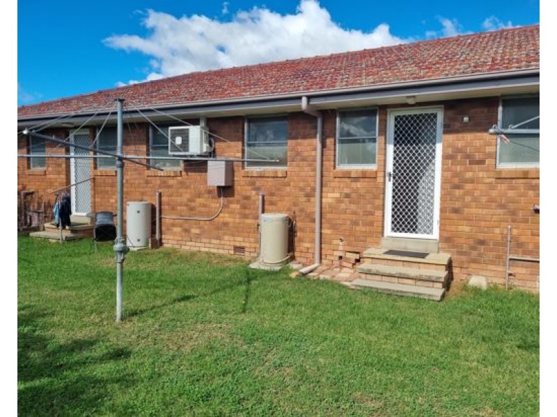 4/15 Petra Avenue, Tamworth NSW 2340