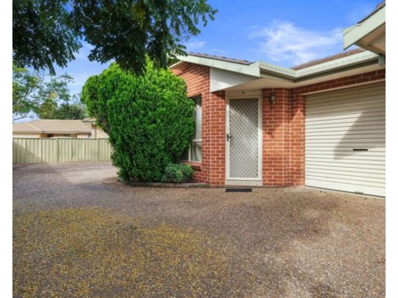 1-3/21 Illoura Street, Tamworth NSW 2340