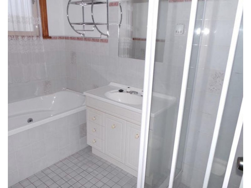 9 Napier Street, Tamworth NSW 2340