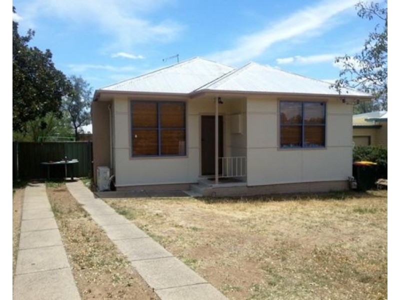 6 Mills Street, Tamworth NSW 2340