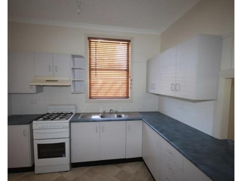 6 Mills Street, Tamworth NSW 2340