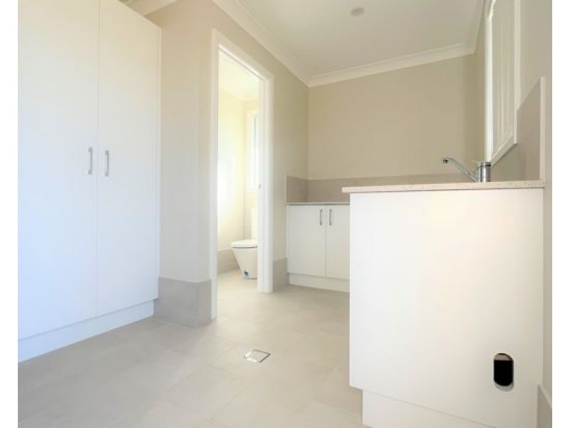 14 Kestral Street, Tamworth NSW 2340