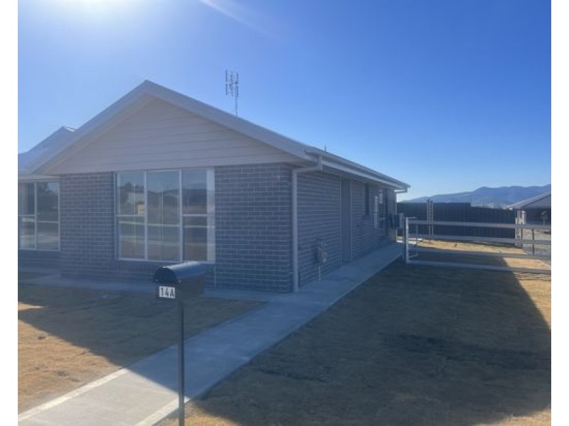 14a Kestral Street, Tamworth NSW 2340