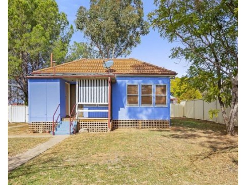 7 Hume Street, Tamworth NSW 2340