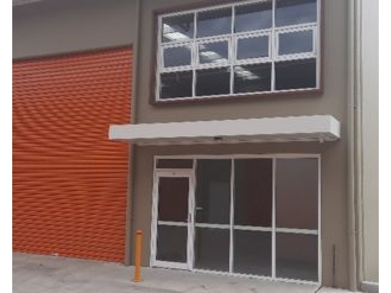 5/4 Curtiss Close, Tamworth NSW 2340