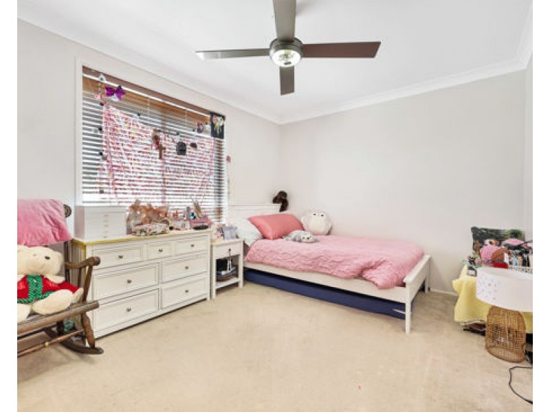 18 Bowman Drive, Tamworth NSW 2340