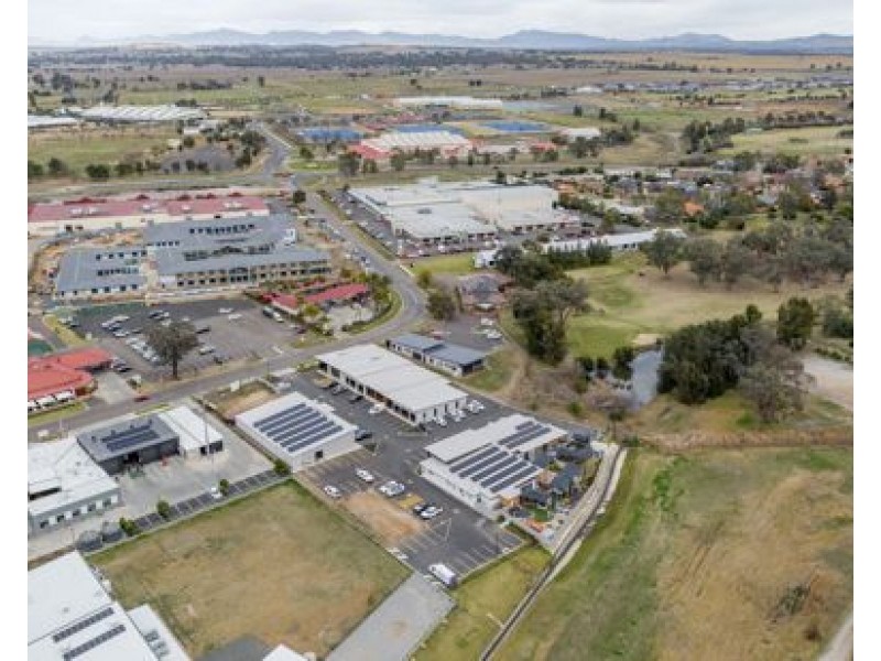Building 7, 13-19 Ringers Road, Tamworth NSW 2340