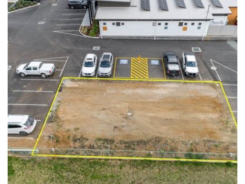 Building 5, 13-19 Ringers Road, Tamworth NSW 2340