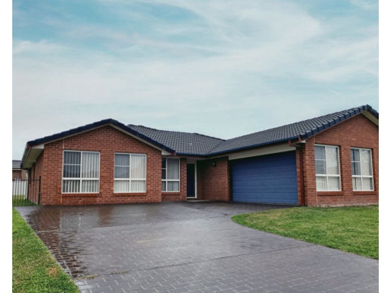 3 The Grove, Tamworth NSW 2340
