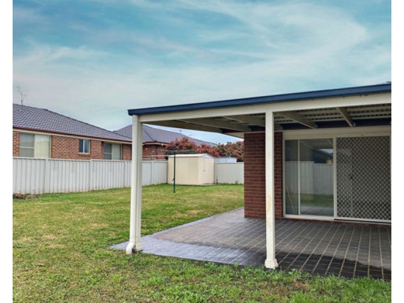 3 The Grove, Tamworth NSW 2340
