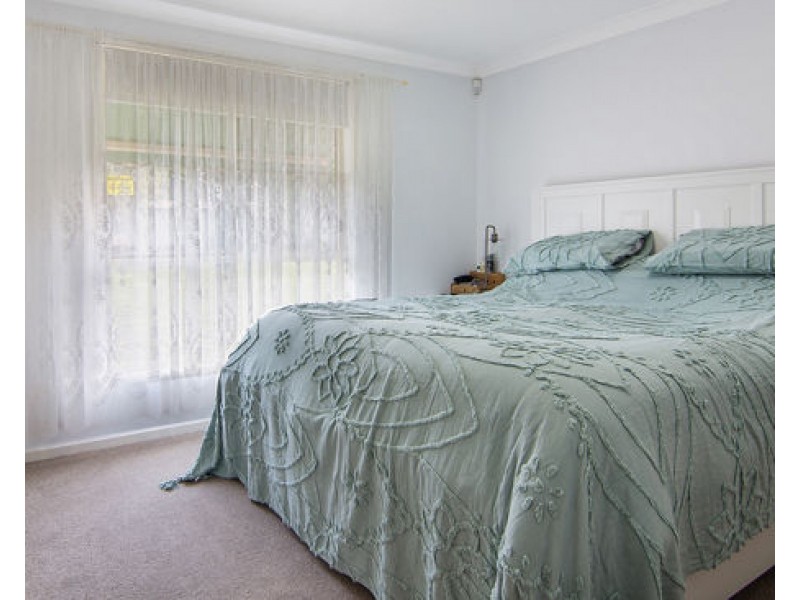 36 Cobb & Co Circuit, Tamworth NSW 2340