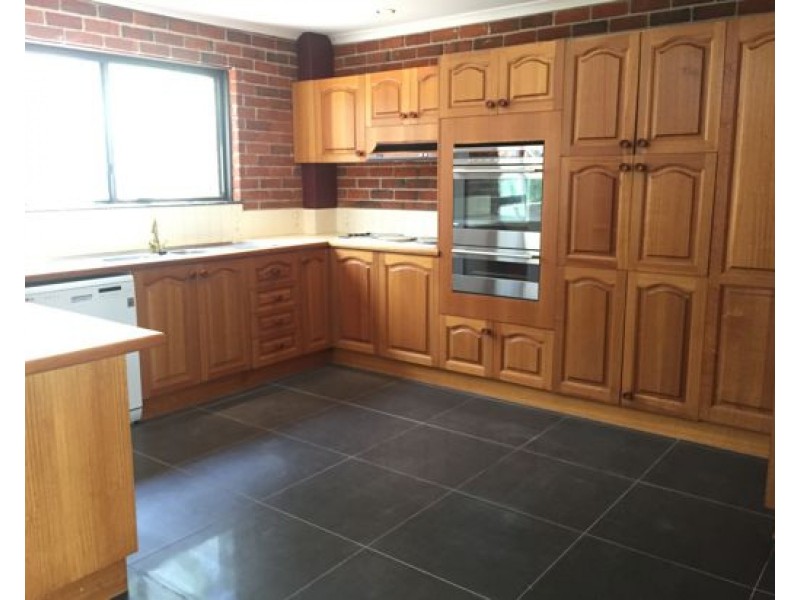 14 Mornington Crescent, Tamworth NSW 2340