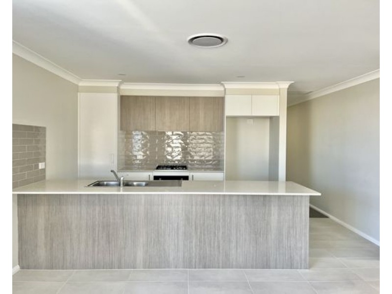 33 Peppercress Court, Tamworth NSW 2340