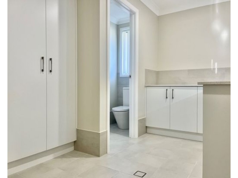 33 Peppercress Court, Tamworth NSW 2340