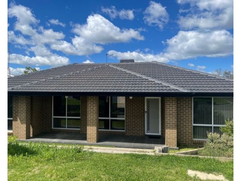 3 Porter Street, Tamworth NSW 2340