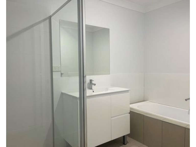 1/11 Regal Park Drive, Tamworth NSW 2340