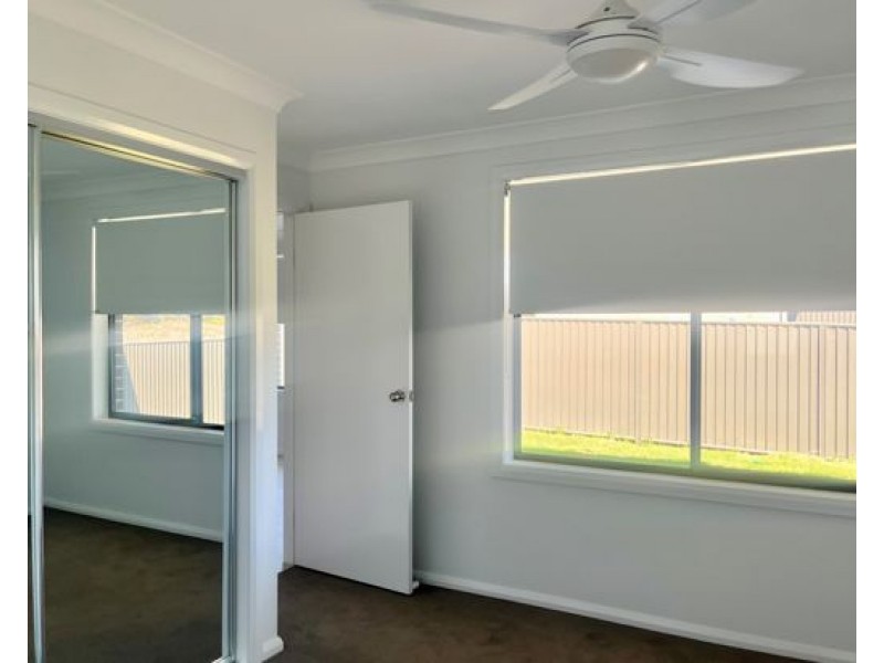 1/11 Regal Park Drive, Tamworth NSW 2340
