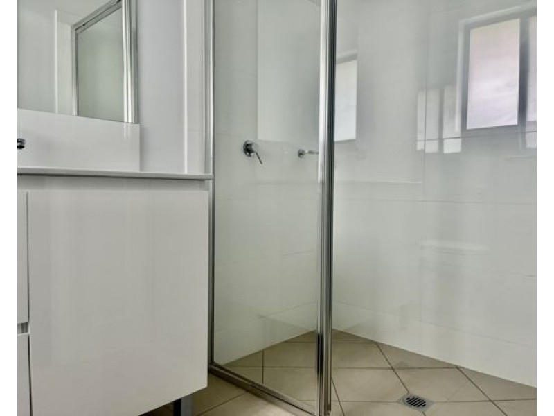 1/11 Regal Park Drive, Tamworth NSW 2340