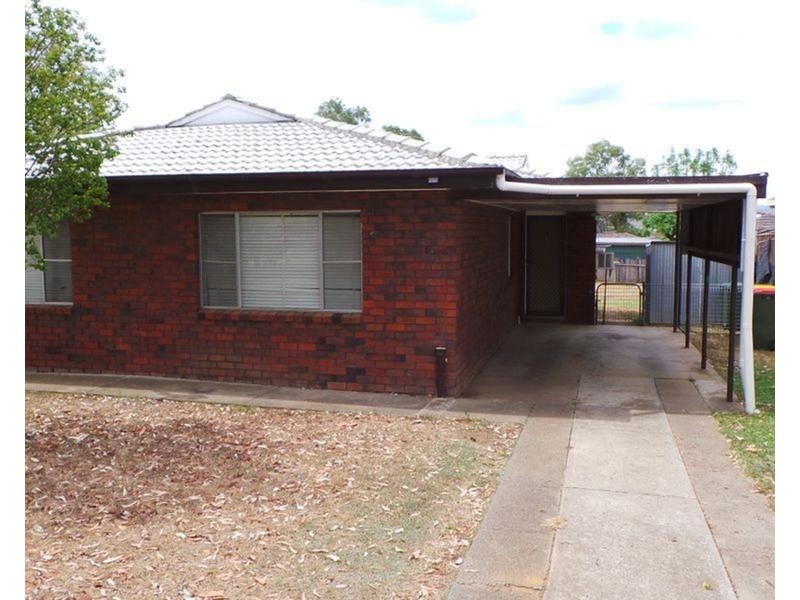 1/104 Robert Street, Tamworth NSW 2340